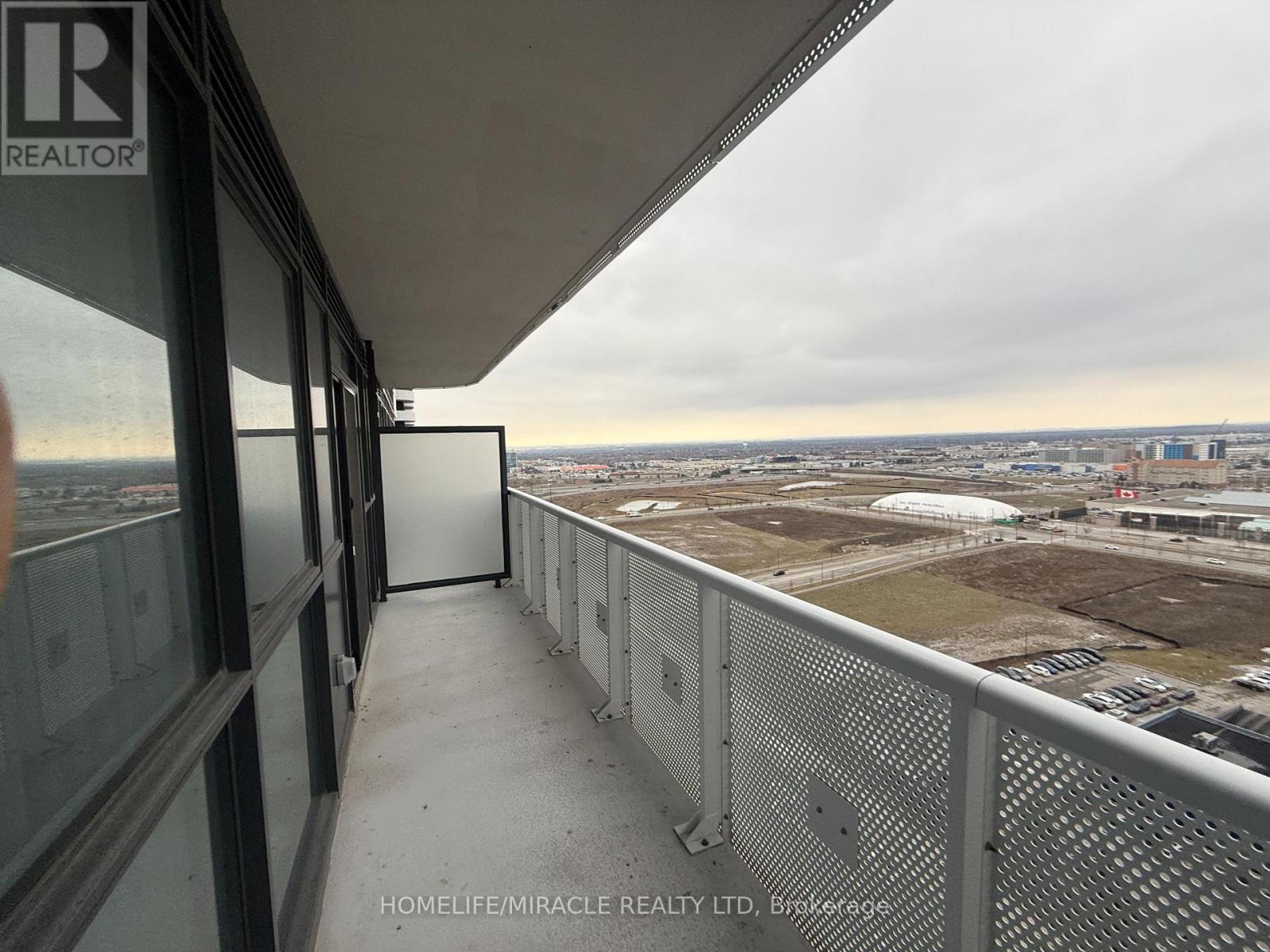 2005 - 8 Interchange Way, Vaughan, ON - Outdoor With Balcony With View With Exterior