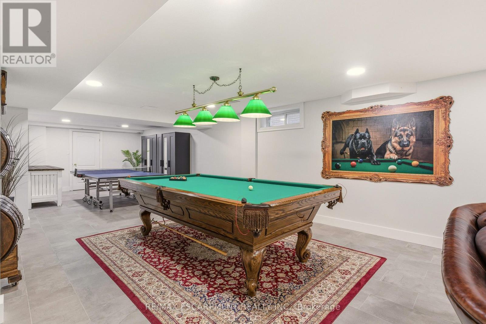 82 Maple Drive, Hamilton, ON - Indoor Photo Showing Other Room