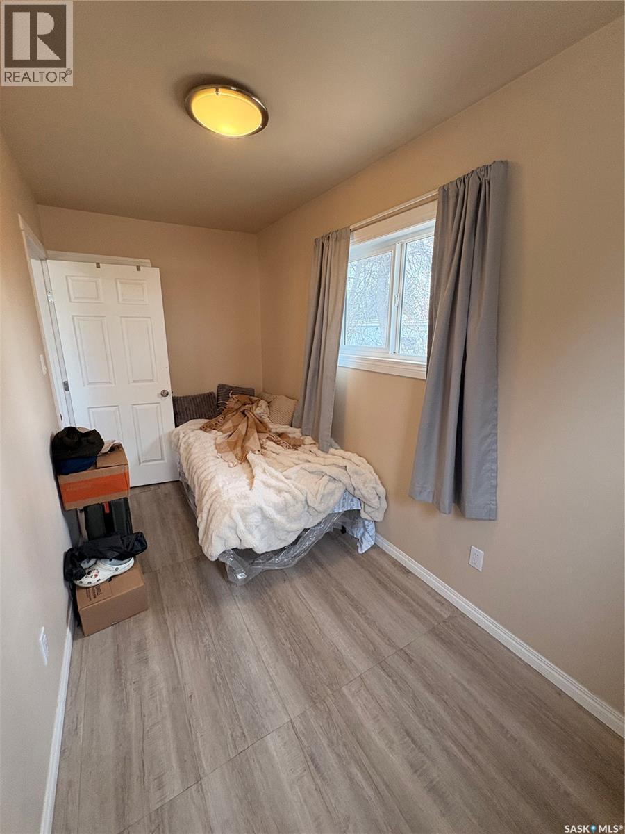 118 2Nd Street E, Lafleche, SK - Indoor Photo Showing Bedroom