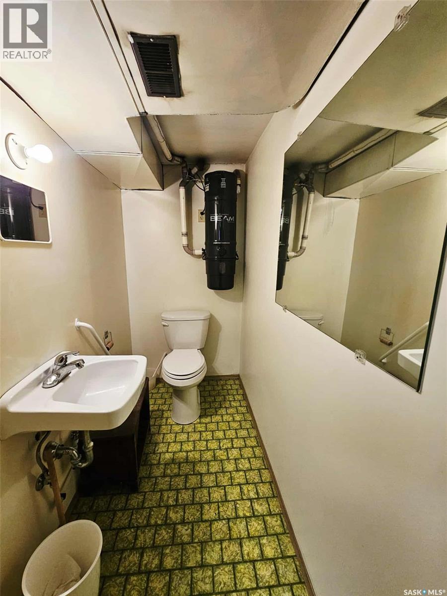 444 Esterhazy Street, Esterhazy, SK