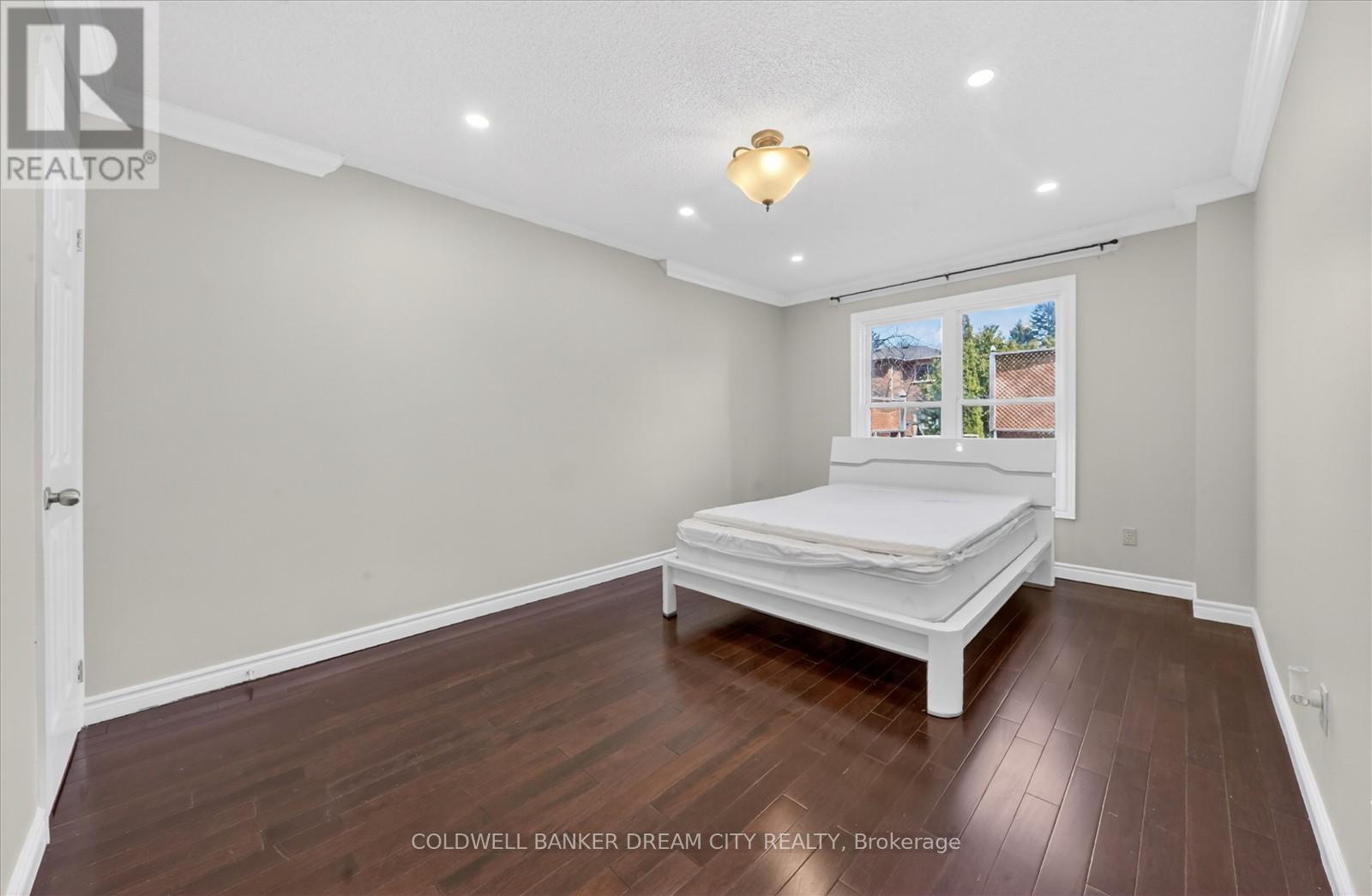 3 Windrush Trail, Toronto, ON - Indoor