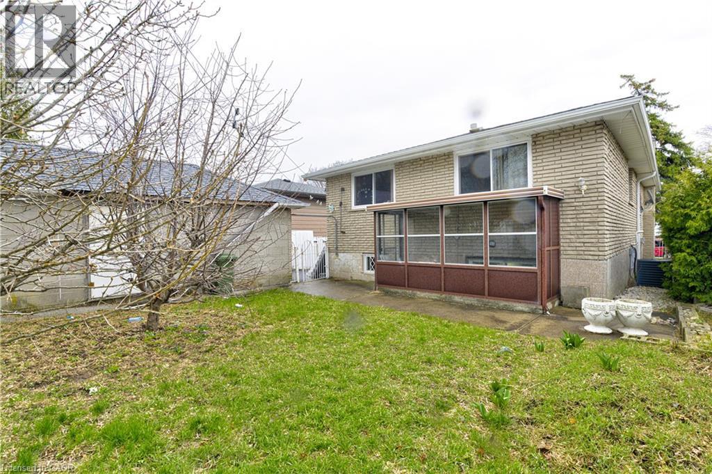 78 Markson Crescent, Hamilton, ON - Outdoor