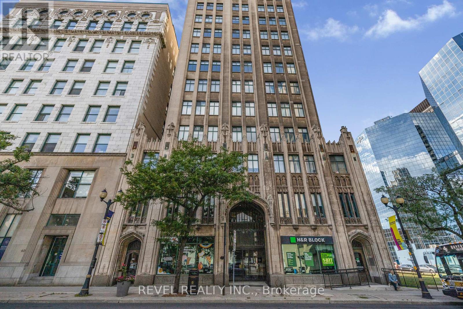 303 - 36 James Street S, Hamilton, ON - Outdoor With Facade