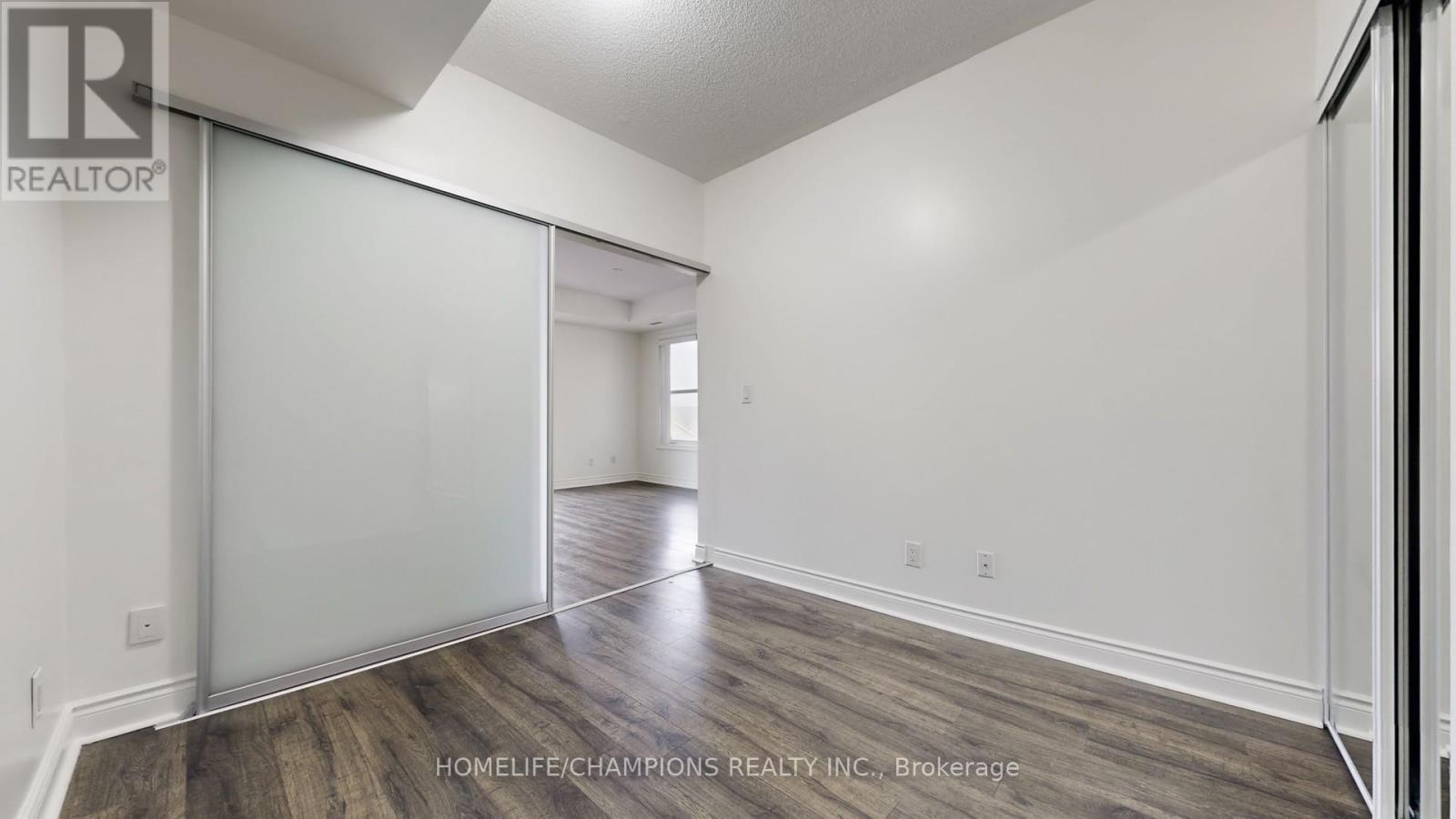 Ph17 - 28 Prince Regent Street, Markham, ON - Indoor Photo Showing Other Room