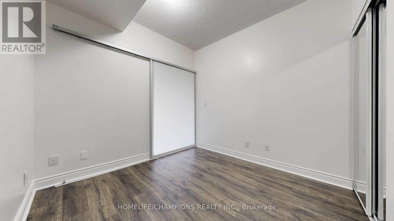 Ph17 - 28 Prince Regent Street, Markham, ON - Indoor Photo Showing Other Room