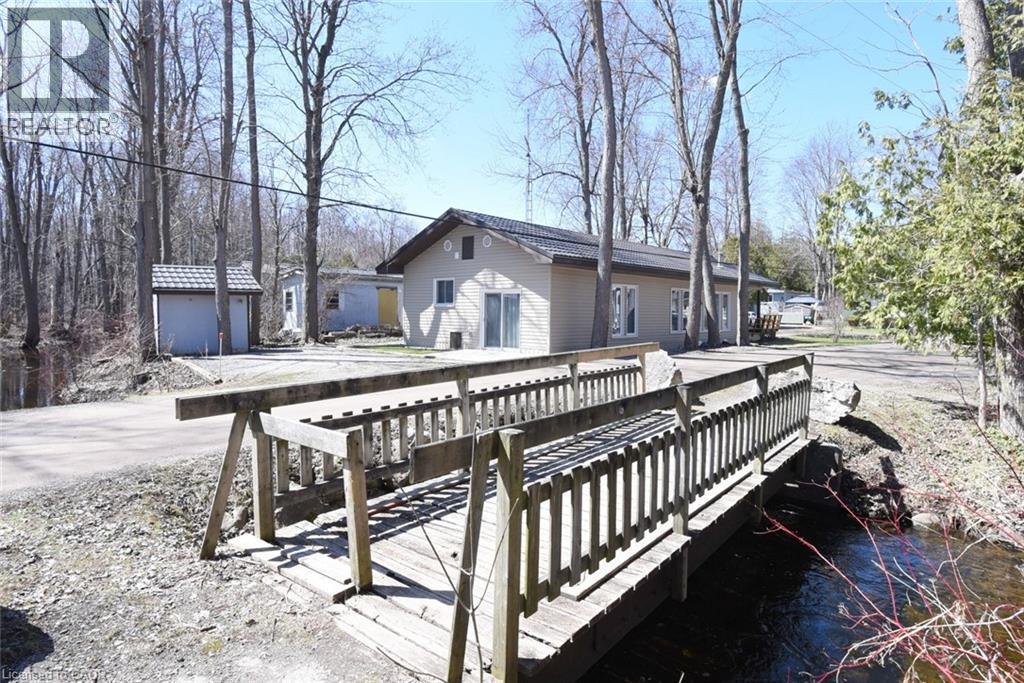 57 Concession 12 E Unit# 101, Flamborough, ON - Outdoor