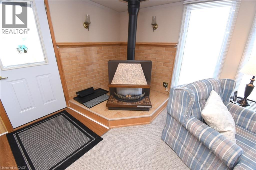 57 Concession 12 E Unit# 101, Flamborough, ON - Indoor