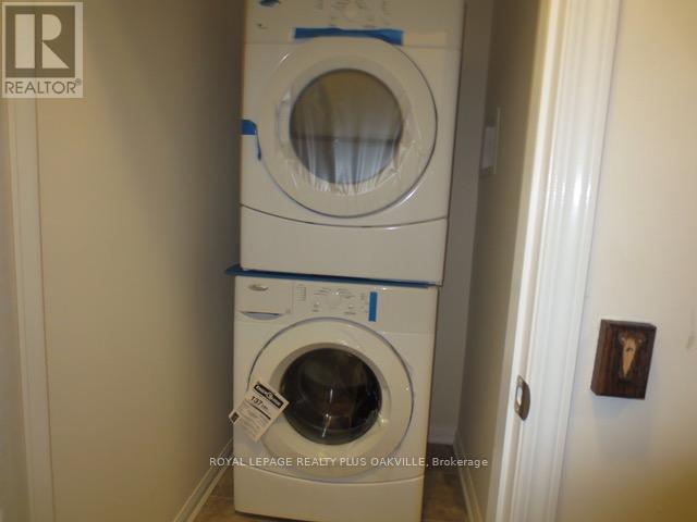 246 Mortimer Crescent, Milton, ON - Indoor Photo Showing Laundry Room