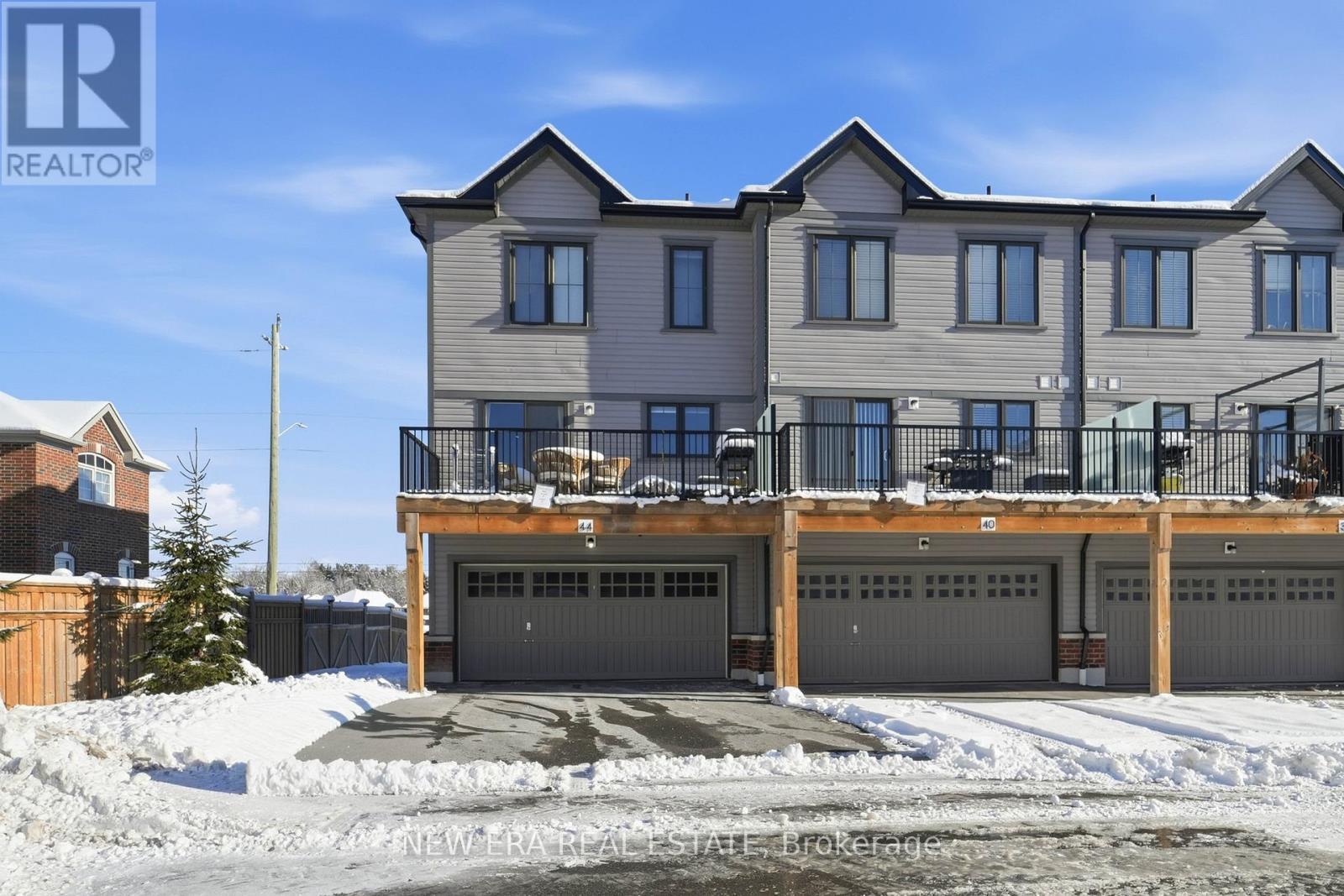 44 Jerome Way, Clarington, ON - Outdoor
