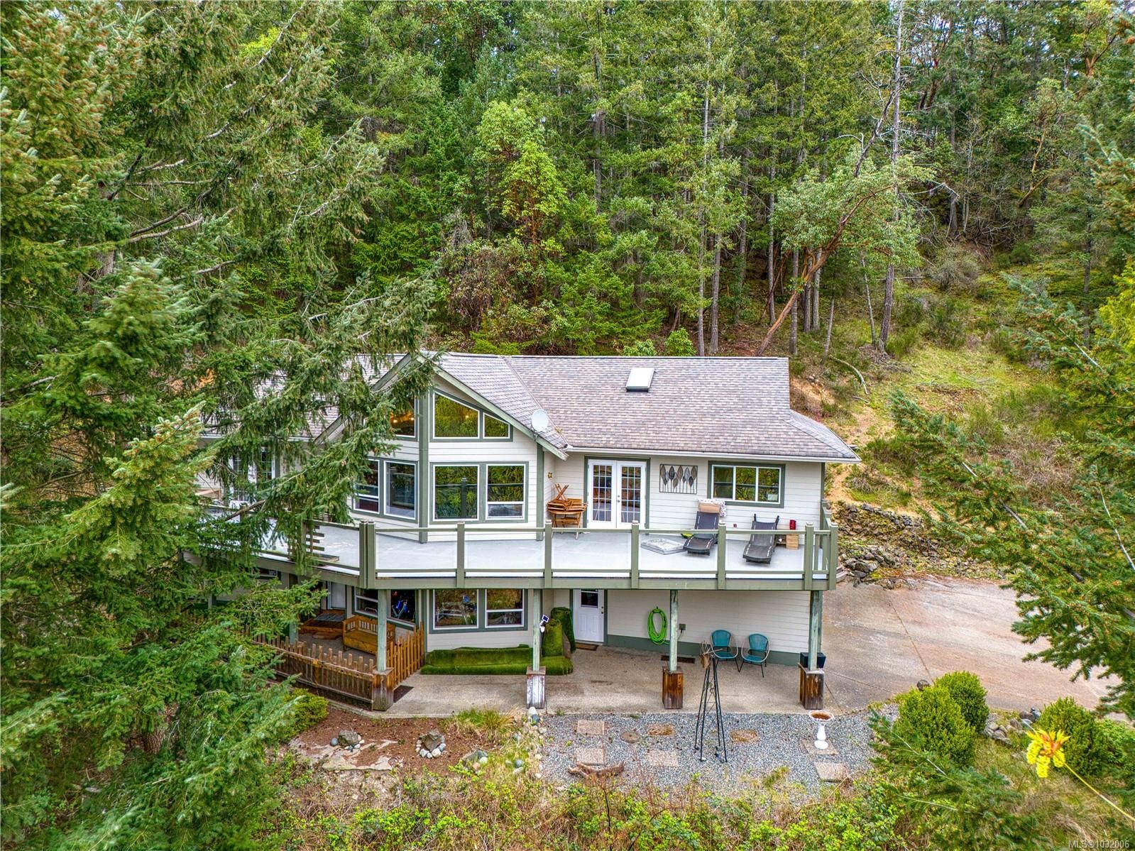 3482 Arrowsmith Rd, Nanaimo, BC