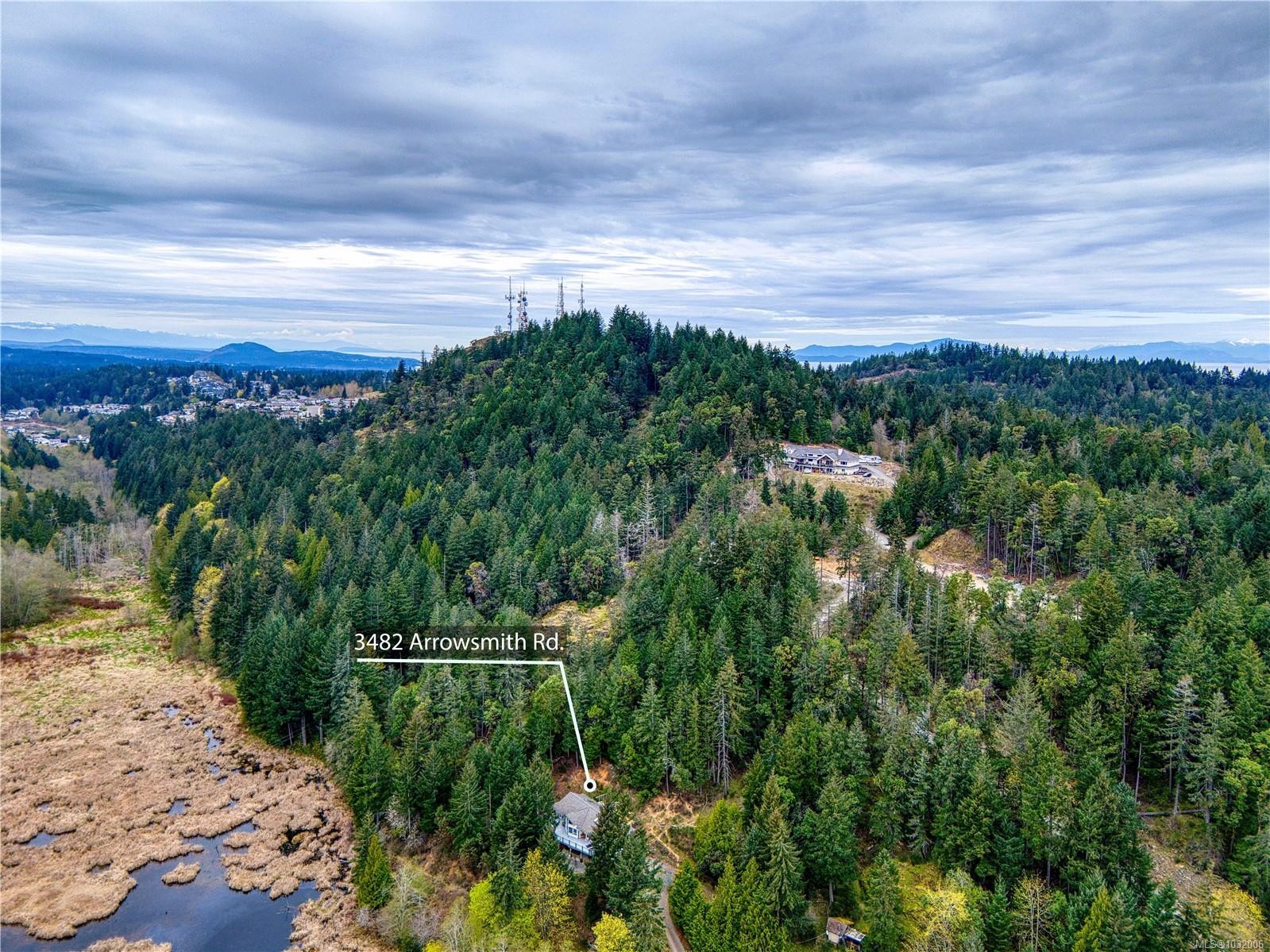 3482 Arrowsmith Rd, Nanaimo, BC