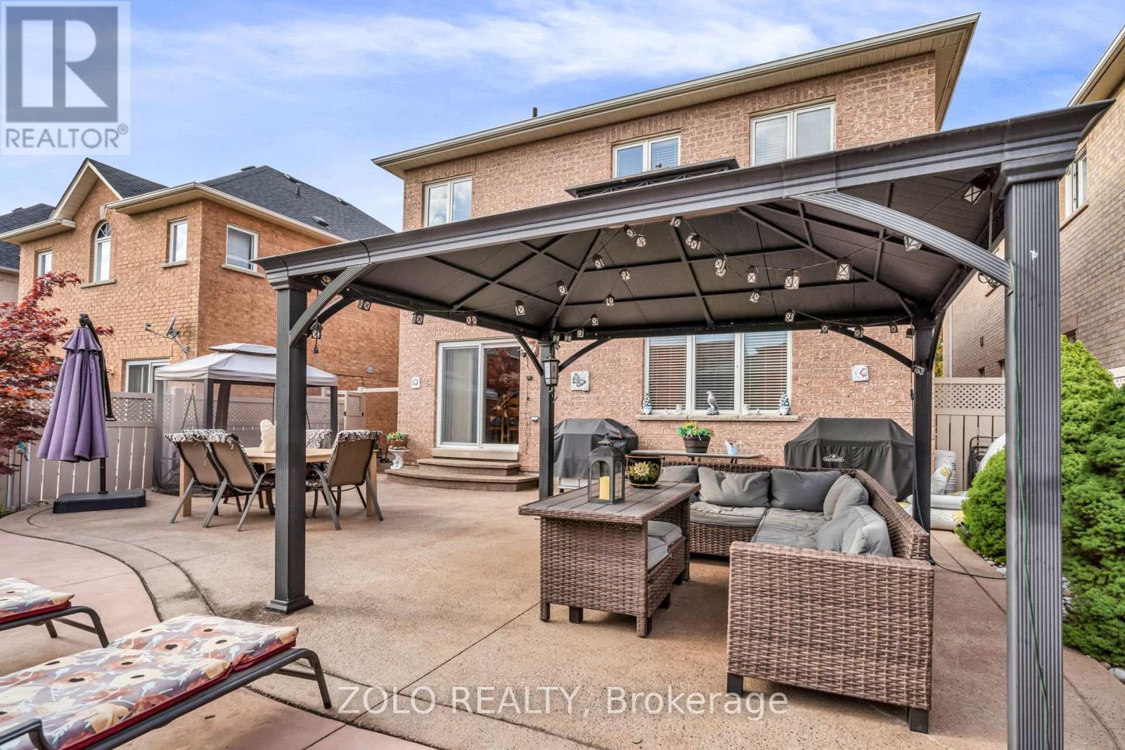 15 Ozner Crescent, Vaughan, ON - Outdoor With Deck Patio Veranda With Exterior