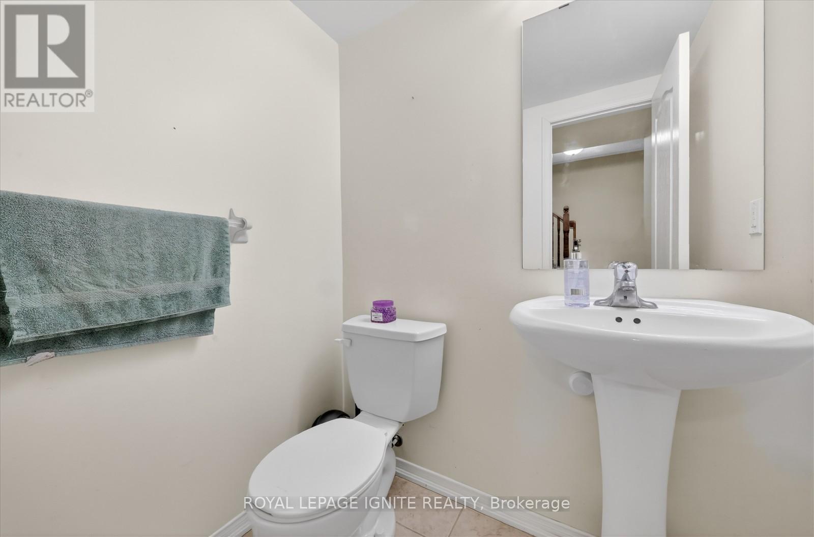 72 Oakins Lane, Ajax, ON - Indoor Photo Showing Bathroom