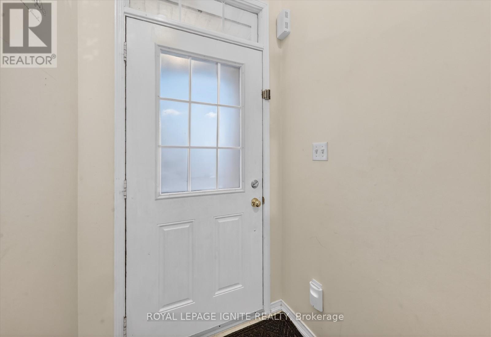 72 Oakins Lane, Ajax, ON - Indoor Photo Showing Other Room