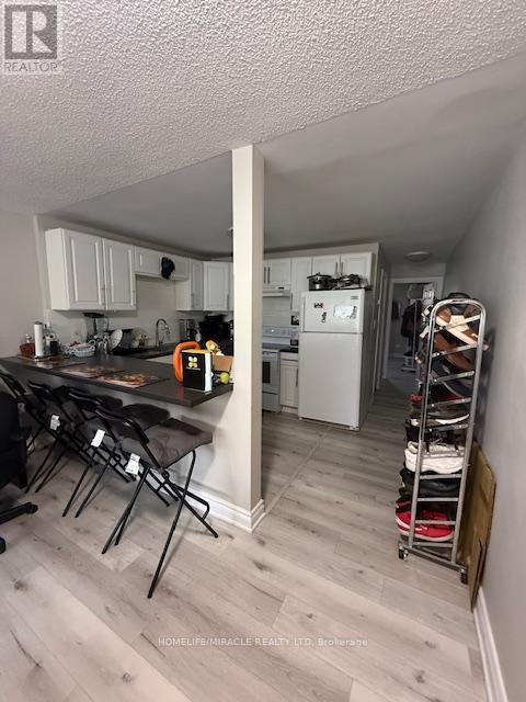 9 Ellen Street, Mississauga, ON - Indoor