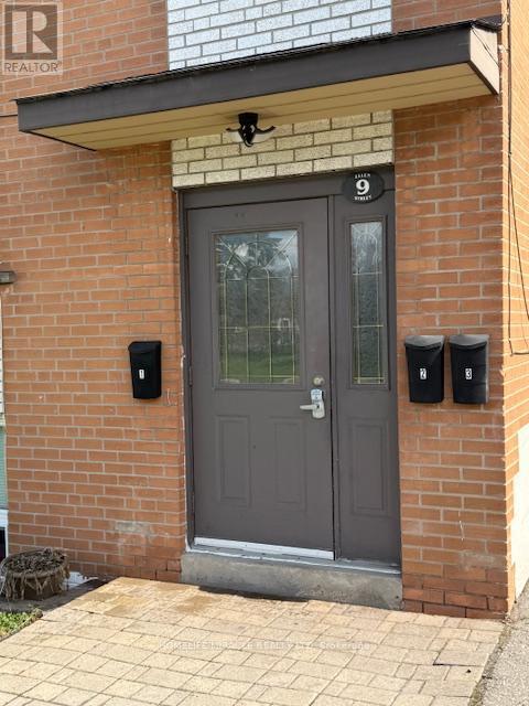 9 Ellen Street, Mississauga, ON - Outdoor With Exterior