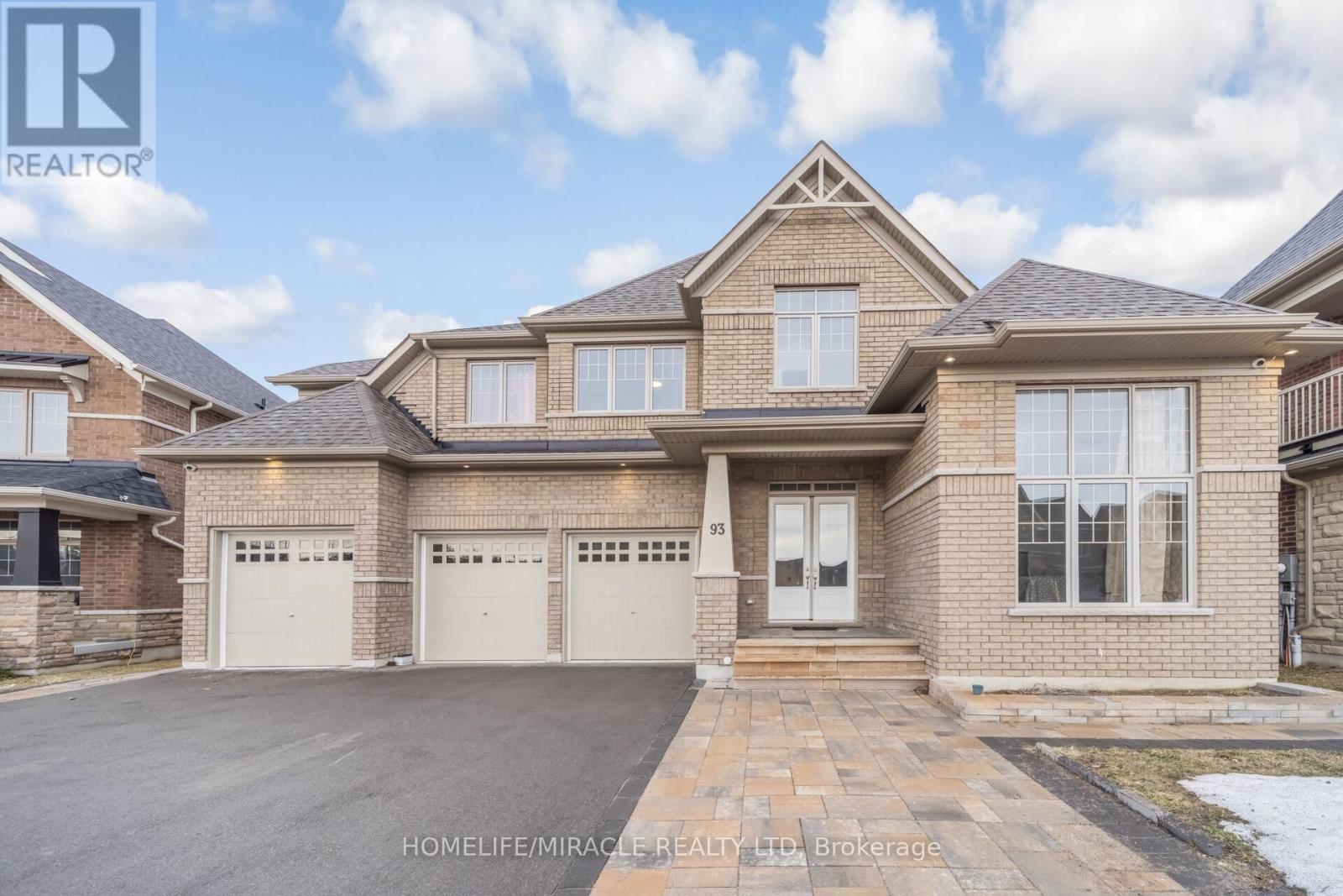 93 Trail Boulevard, Springwater, ON - Outdoor With Facade