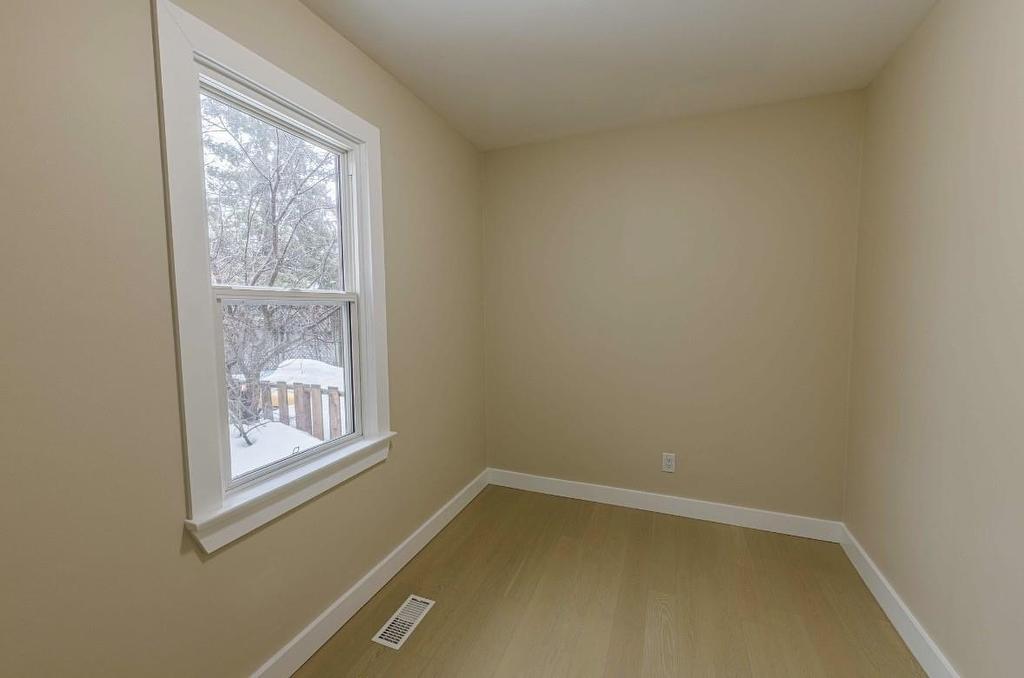 358 Dewe Ave, Thunder Bay, ON - Indoor Photo Showing Other Room