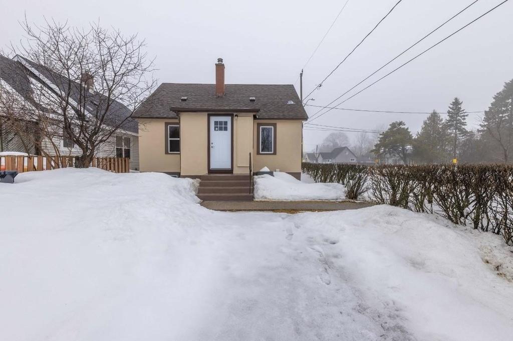 358 Dewe Ave, Thunder Bay, ON - Outdoor