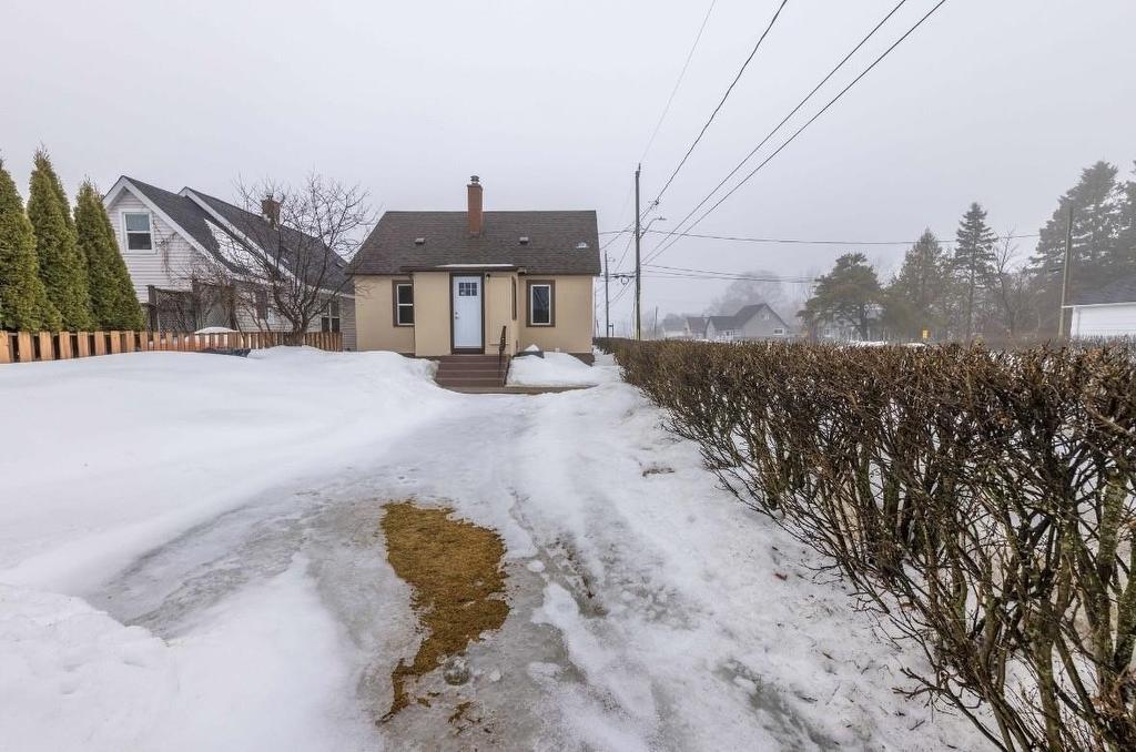 358 Dewe Ave, Thunder Bay, ON - Outdoor