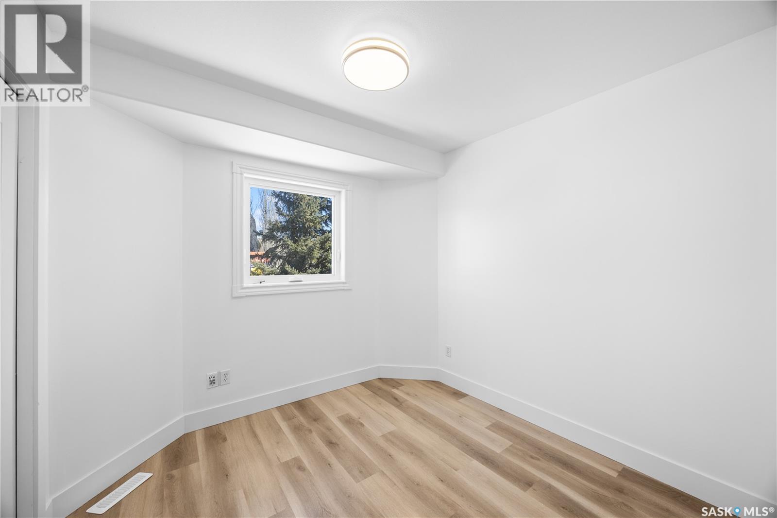 203 Konihowski Road, Saskatoon, SK - Indoor Photo Showing Other Room