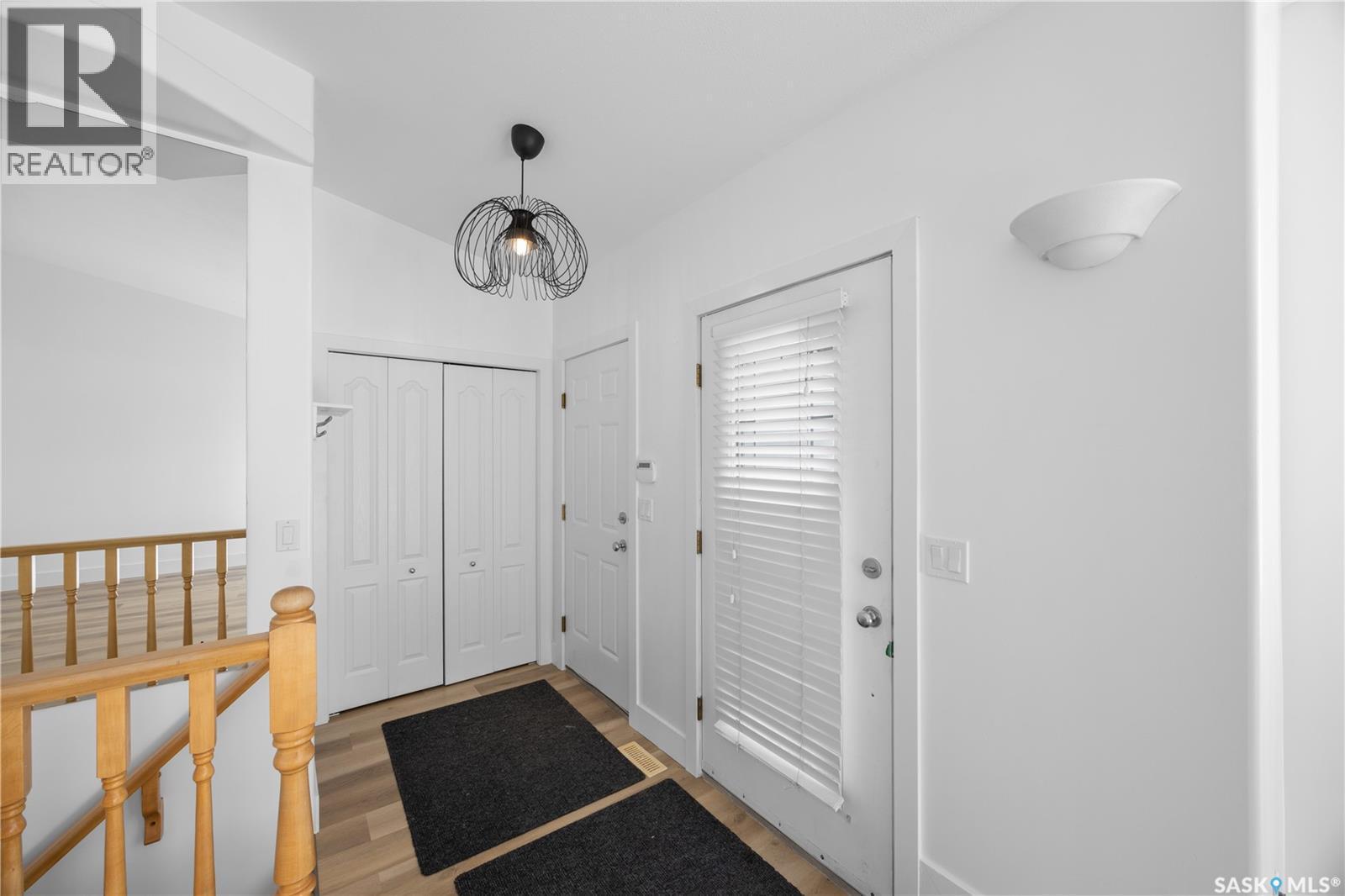 203 Konihowski Road, Saskatoon, SK - Indoor Photo Showing Other Room