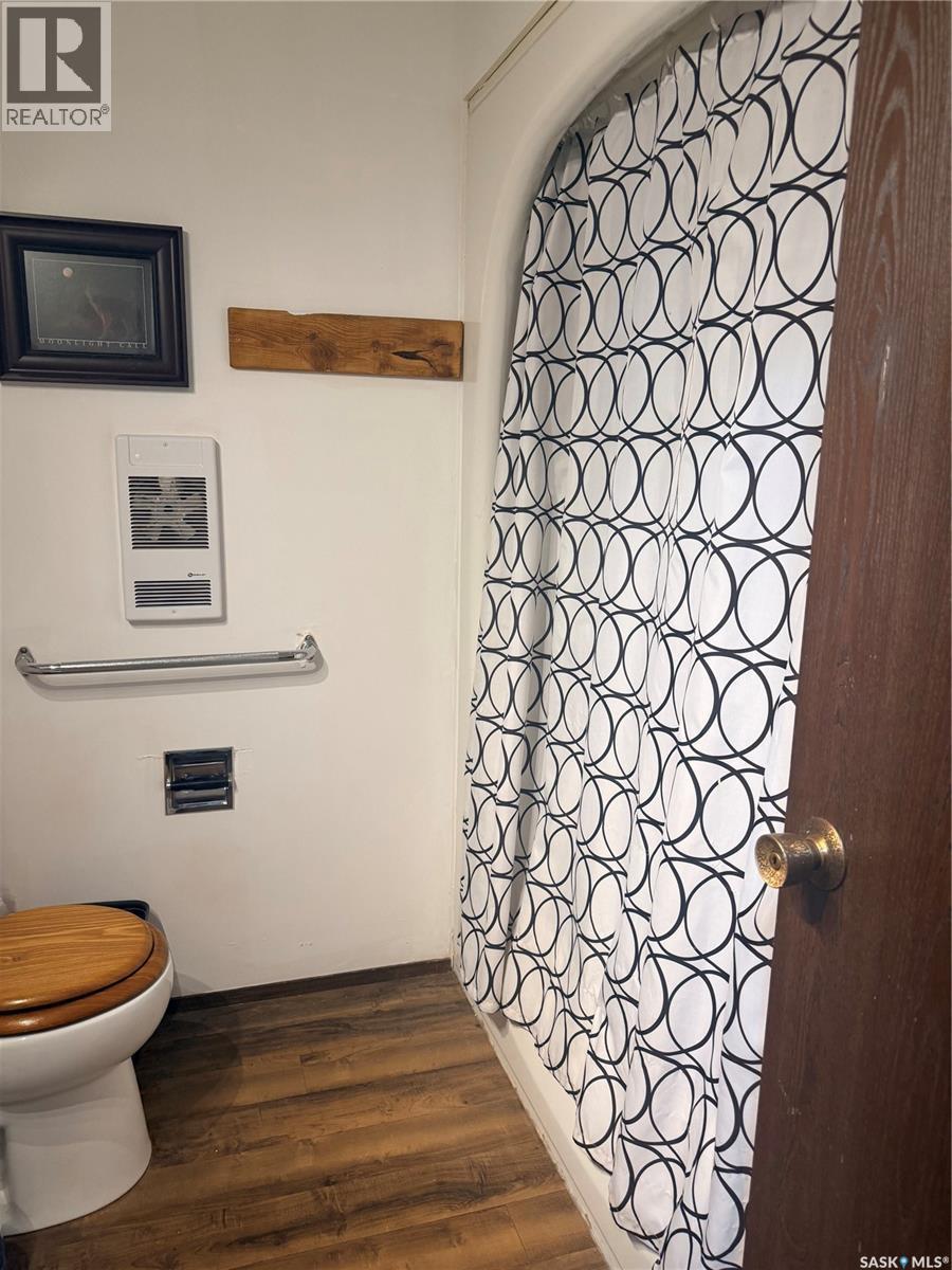 Mezzo Acreage Grid Road, Tompkins, SK - Indoor Photo Showing Other Room