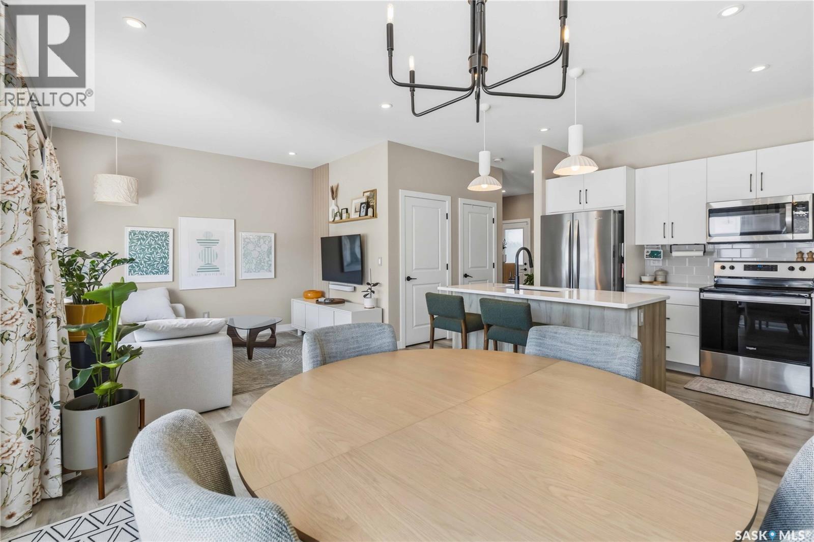 26 625 Dagnone Crescent, Saskatoon, SK - Indoor