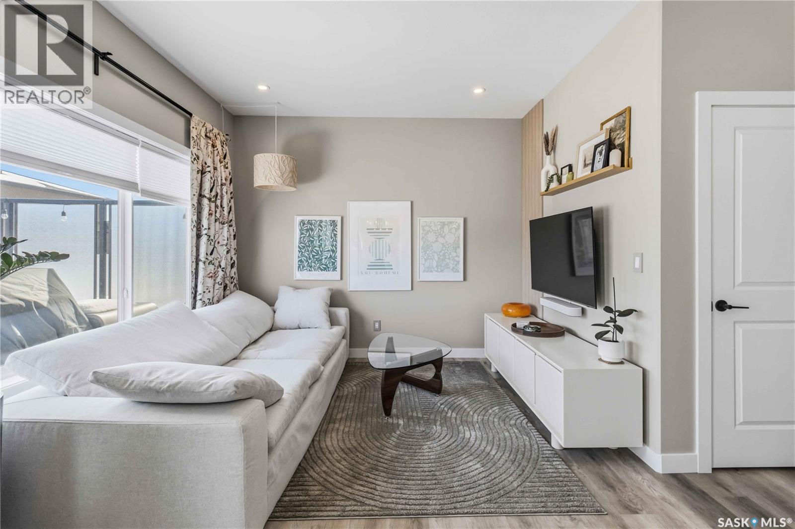 26 625 Dagnone Crescent, Saskatoon, SK - Indoor