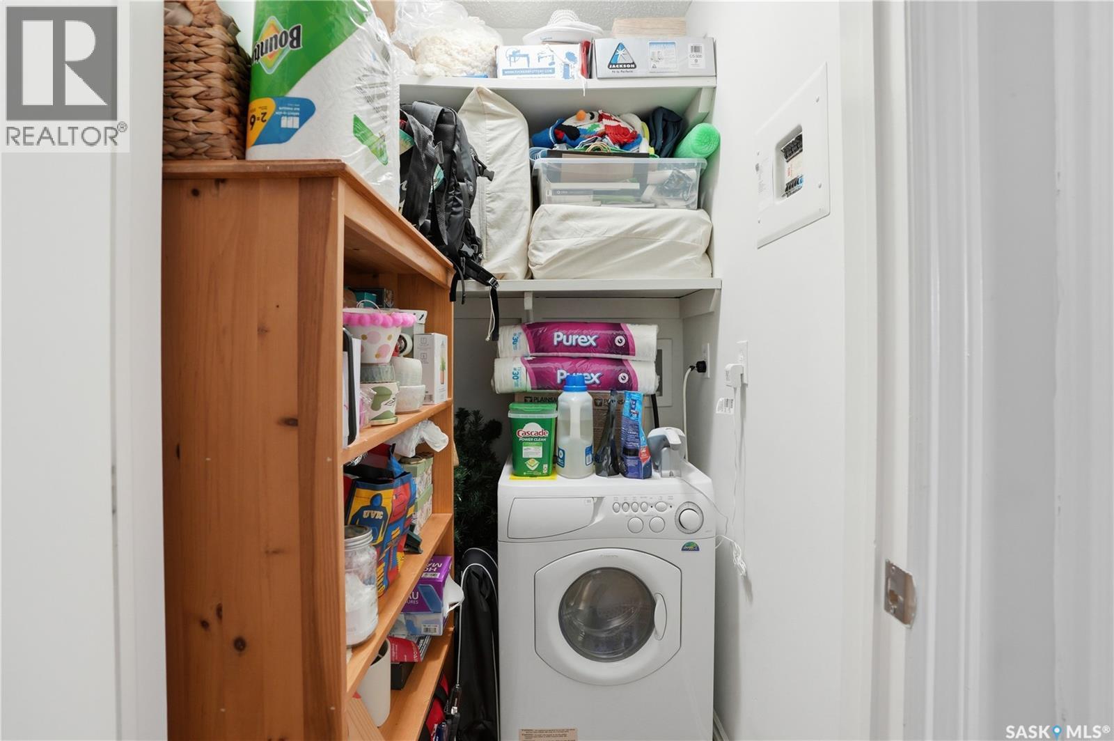 403 1013 Lansdowne Avenue, Saskatoon, SK - Indoor Photo Showing Laundry Room