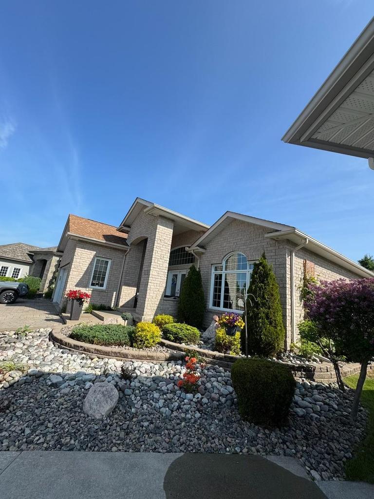 132 Wolverine Crescent, Thunder Bay, ON - Outdoor