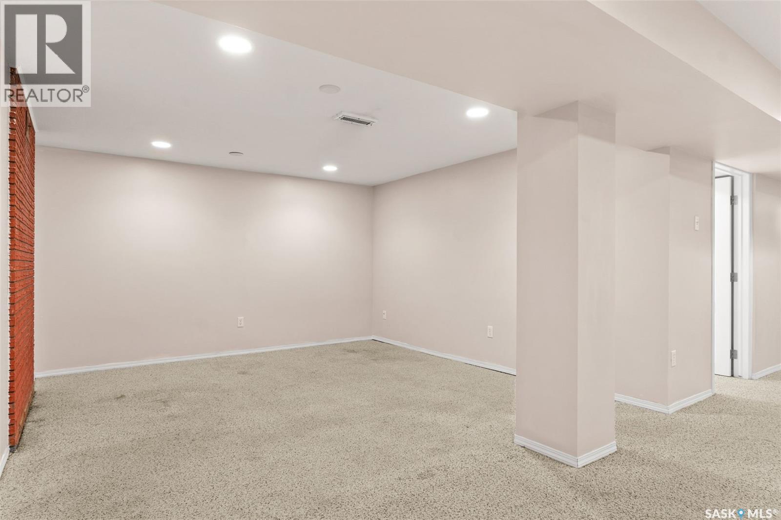 13 Weir Crescent, Saskatoon, SK - Indoor