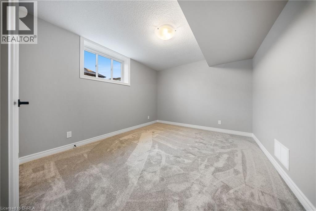 187 Craddock Boulevard, Jarvis, ON - Indoor Photo Showing Other Room
