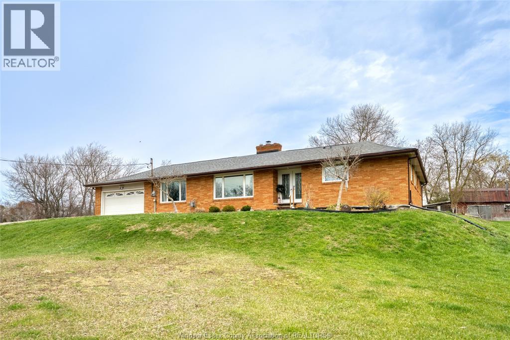 1235 Gesto Sideroad, Colchester North, ON - Outdoor