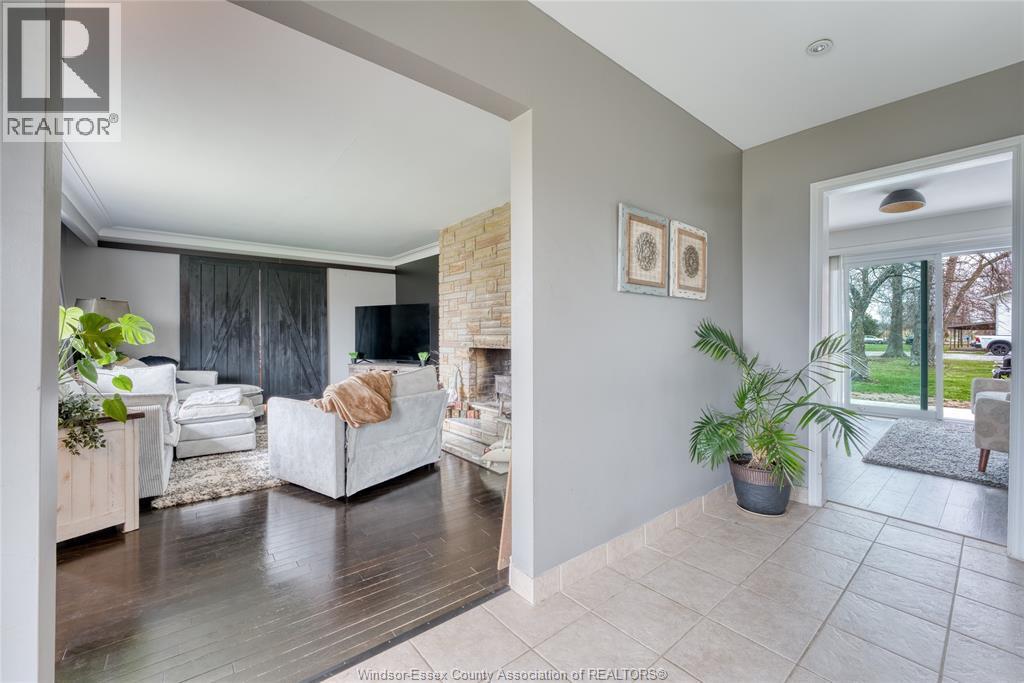 1235 Gesto Sideroad, Colchester North, ON - Indoor Photo Showing Other Room