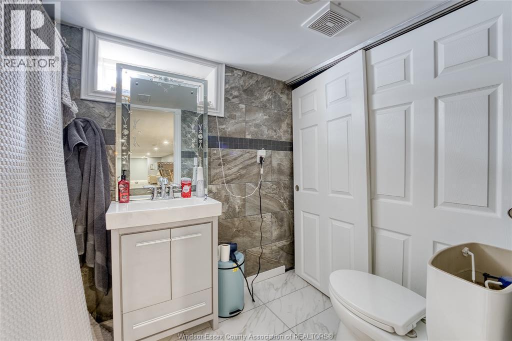 1235 Gesto Sideroad, Colchester North, ON - Indoor Photo Showing Bathroom