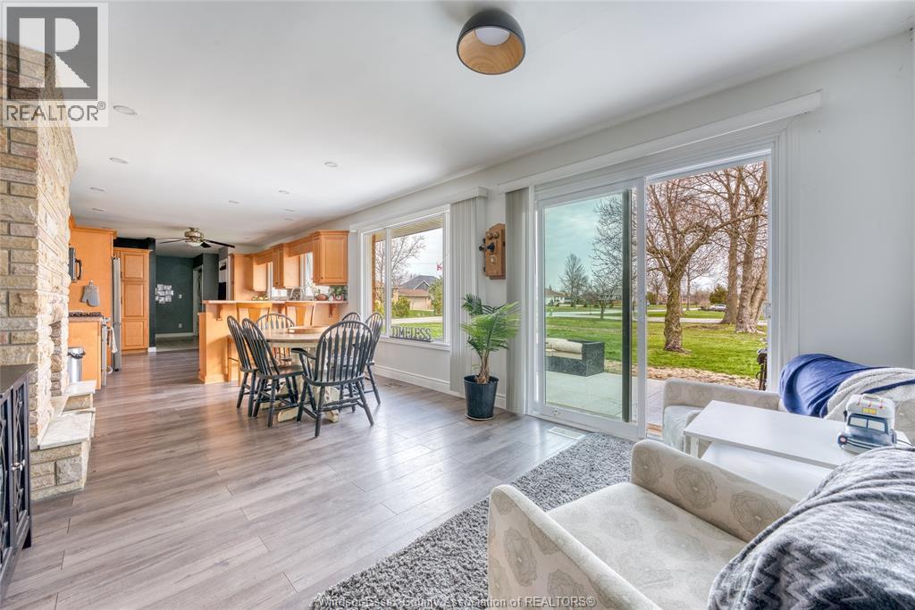 1235 Gesto Sideroad, Colchester North, ON - Indoor With Fireplace