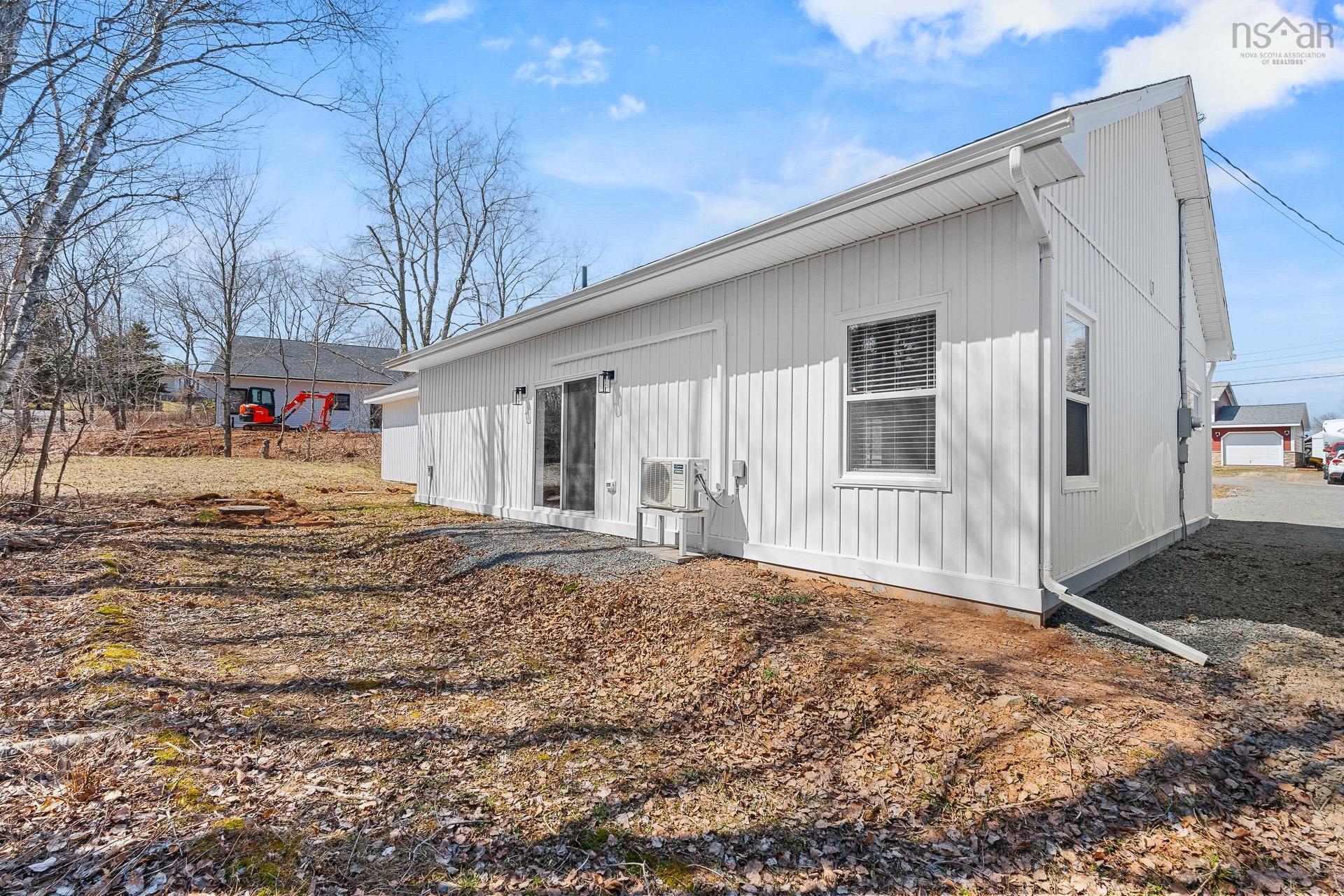 15 Chalet Crescent, Brooklyn, NS
