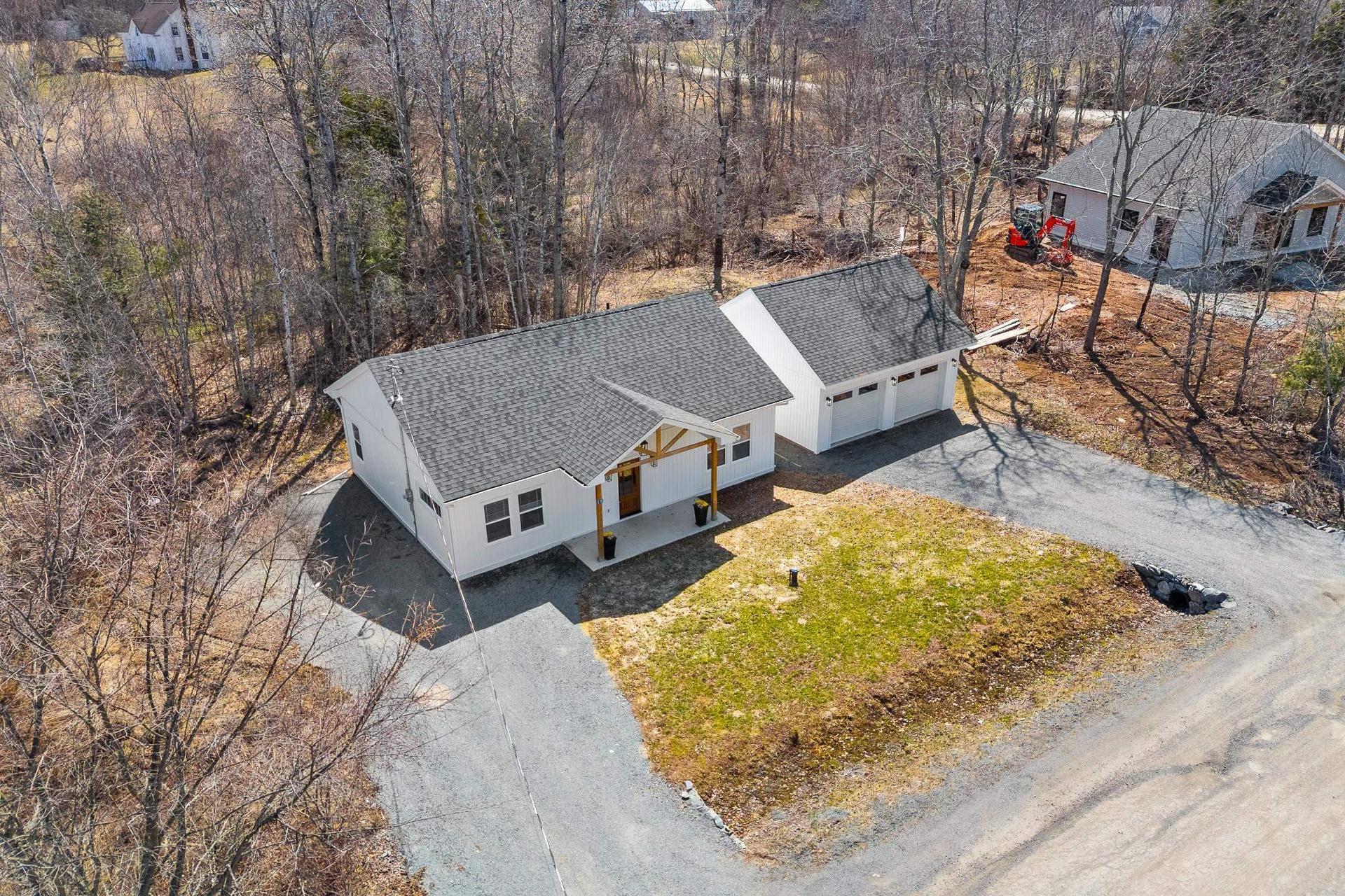 15 Chalet Crescent, Brooklyn, NS