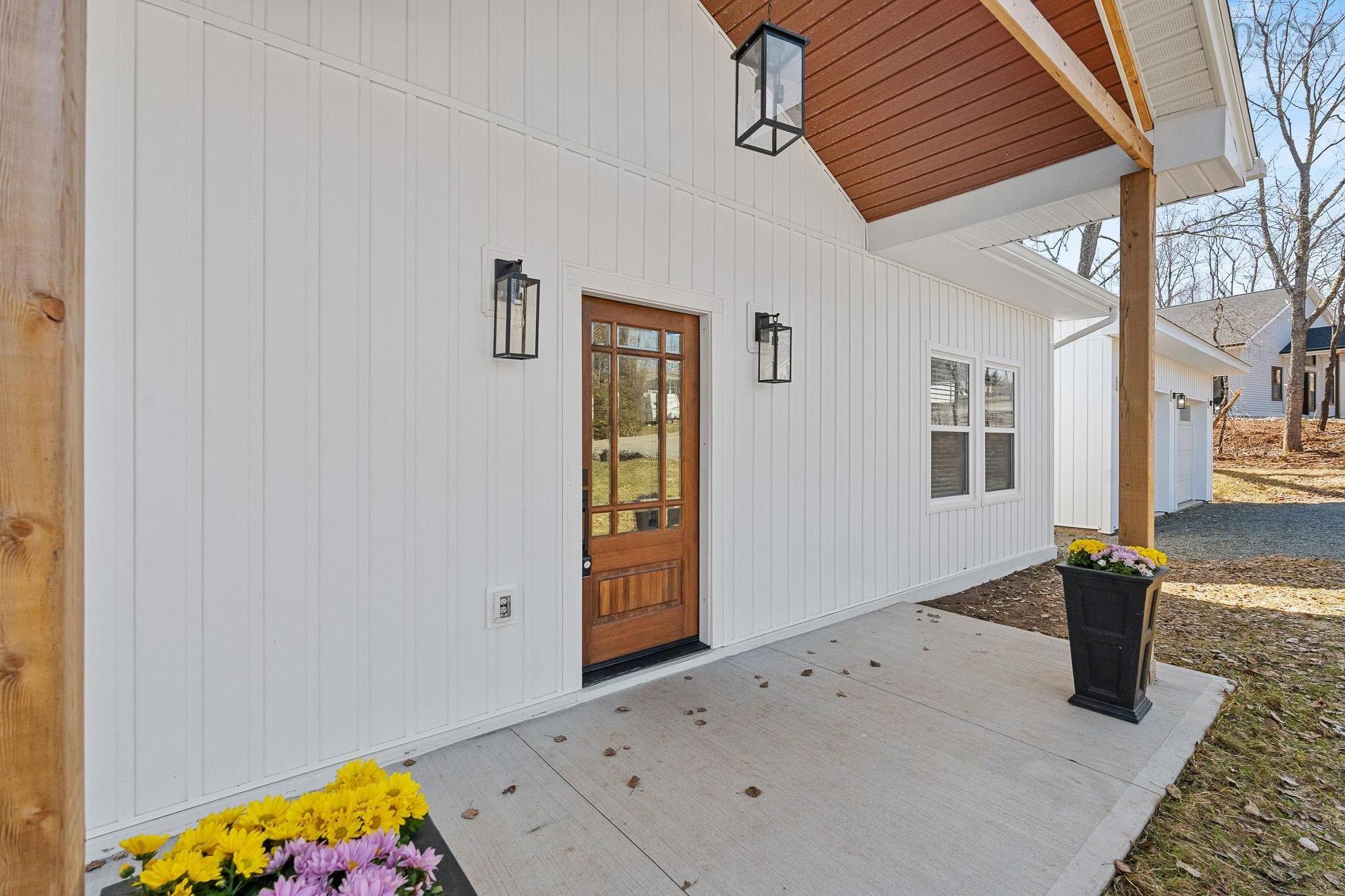 15 Chalet Crescent, Brooklyn, NS