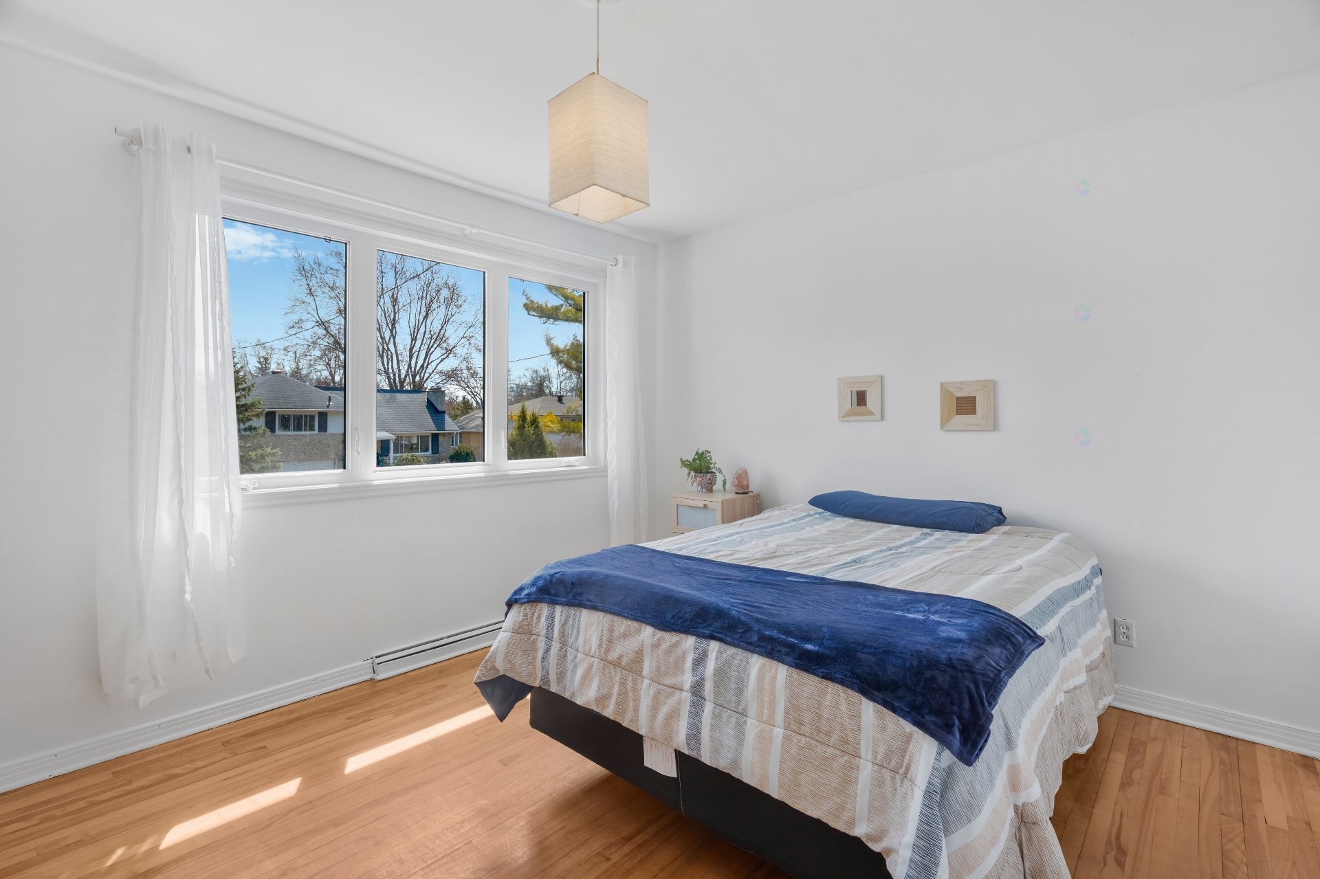 Bedroom - 179 Av. Regatta, Pointe-Claire, QC - Indoor Photo Showing Bedroom