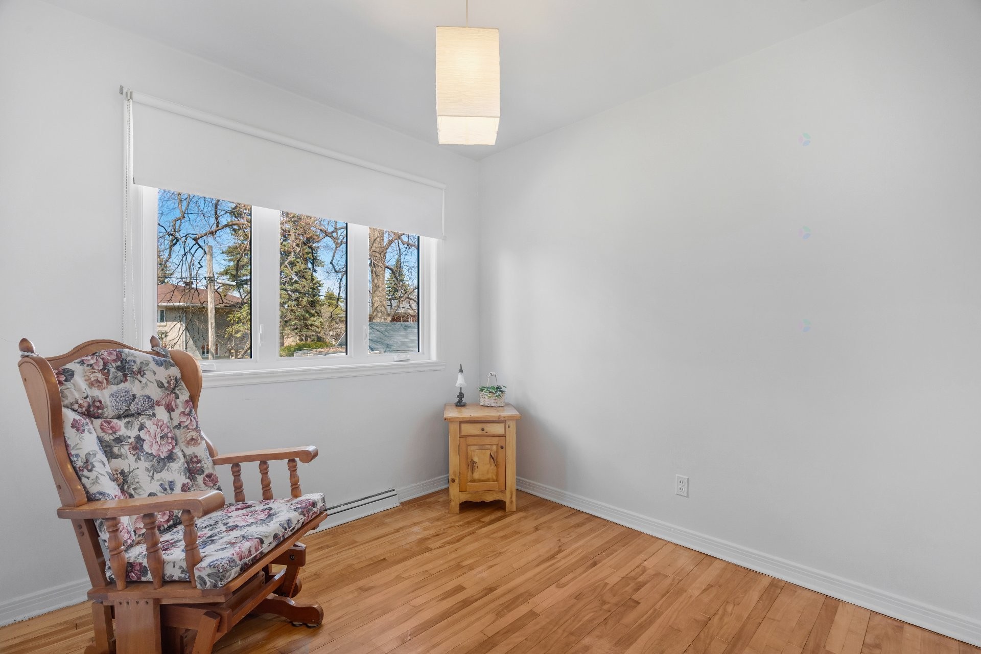 Bedroom - 179 Av. Regatta, Pointe-Claire, QC - Indoor Photo Showing Other Room
