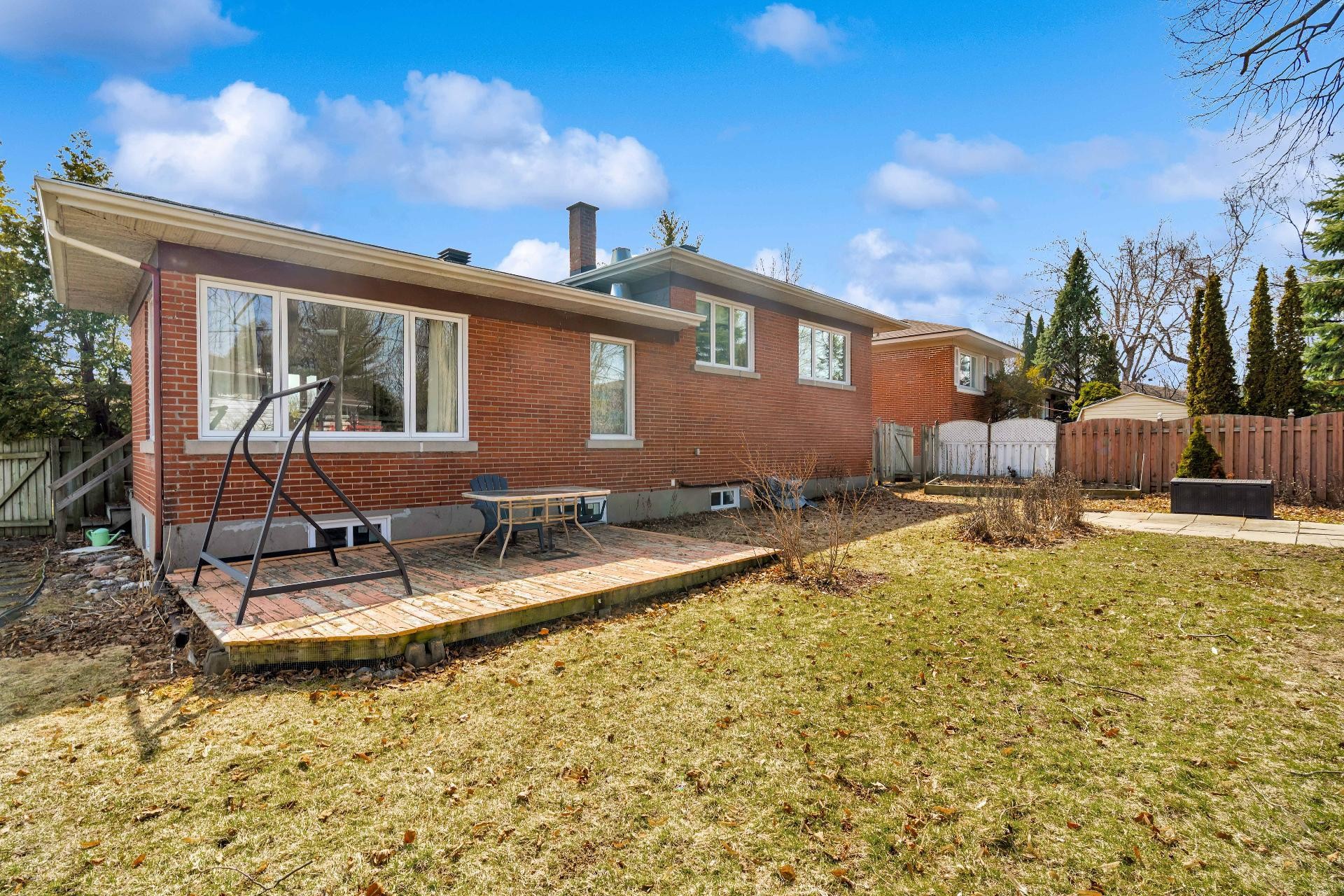 Back of Structure - 179 Av. Regatta, Pointe-Claire, QC - Outdoor With Exterior