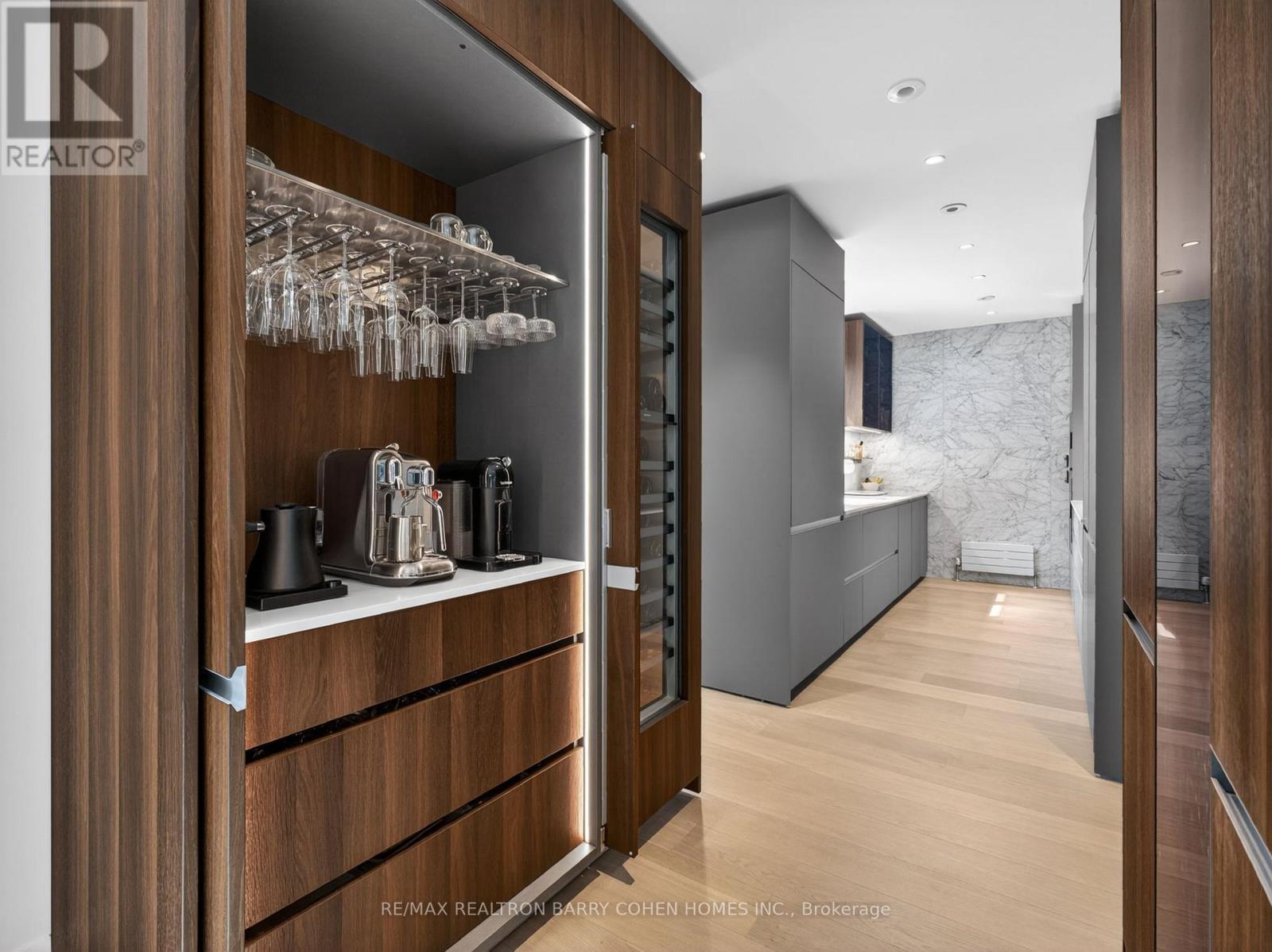 130 Mona Drive, Toronto, ON - Indoor