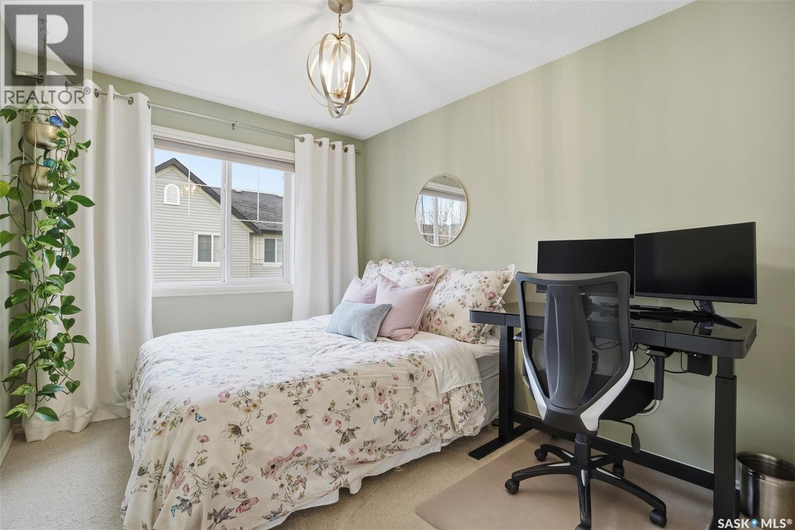 218 105 Lynd Crescent, Saskatoon, SK - Indoor Photo Showing Bedroom
