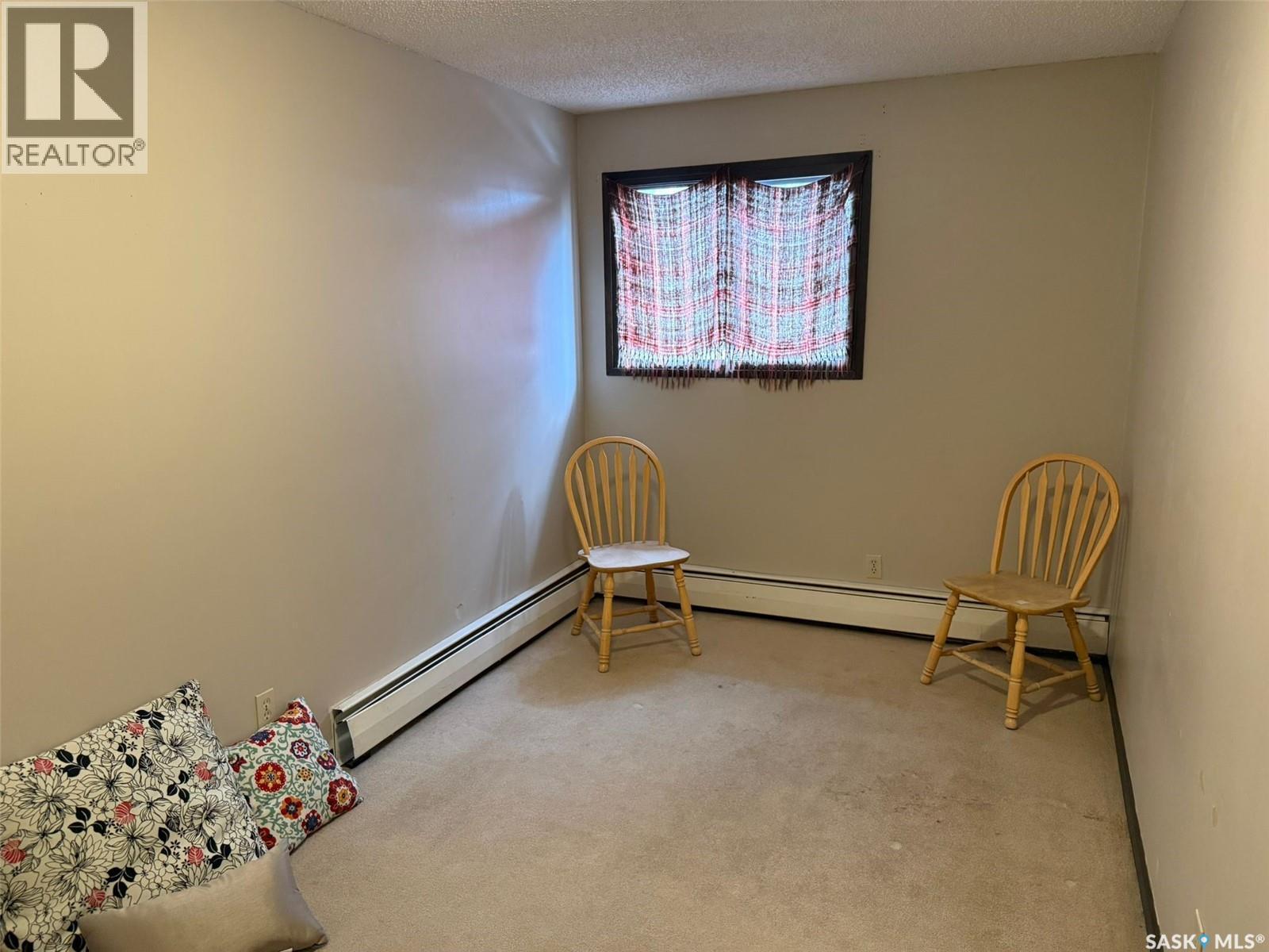 209 15 Barr Street, Regina, SK - Indoor
