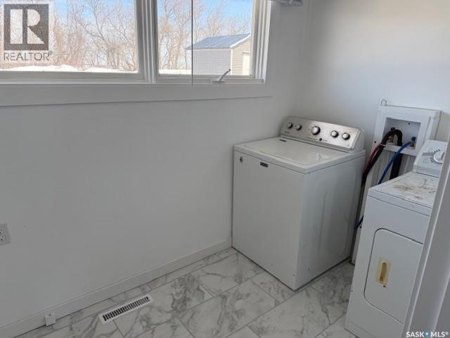 Mckenzie Acreage, Morris Rm No. 312, SK - Indoor Photo Showing Laundry Room
