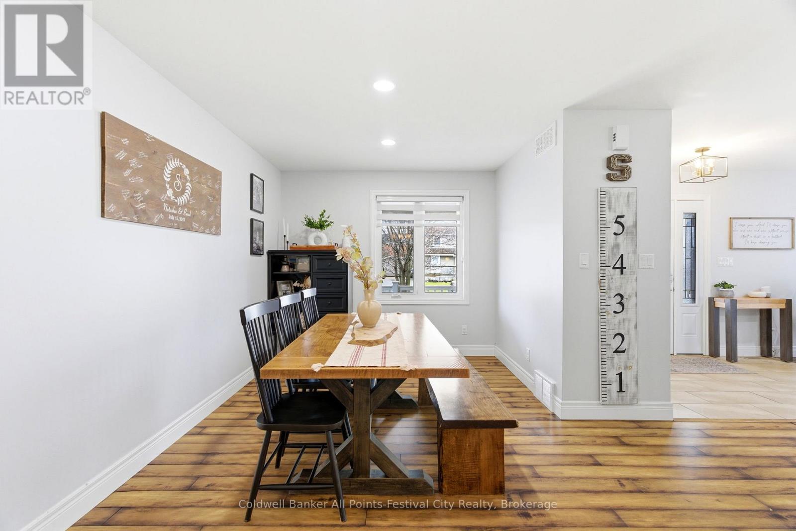 91 Park Street, Goderich (Goderich (Town)), ON - Indoor Photo Showing Dining Room