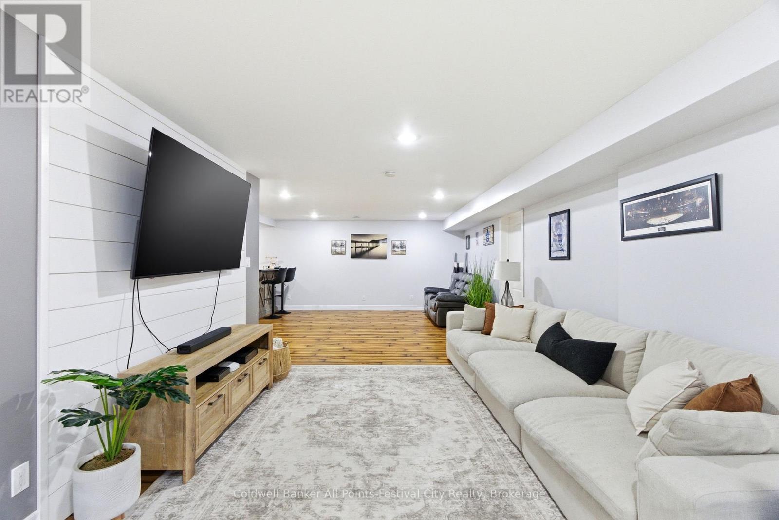 91 Park Street, Goderich (Goderich (Town)), ON - Indoor