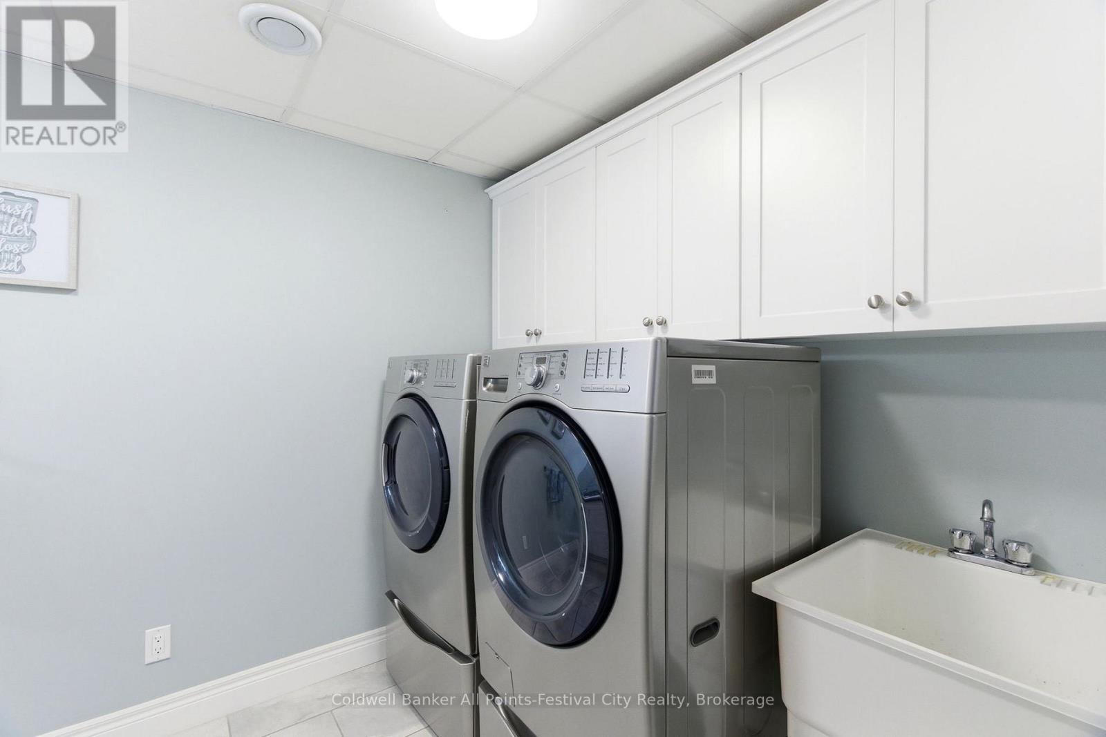 91 Park Street, Goderich (Goderich (Town)), ON - Indoor Photo Showing Laundry Room